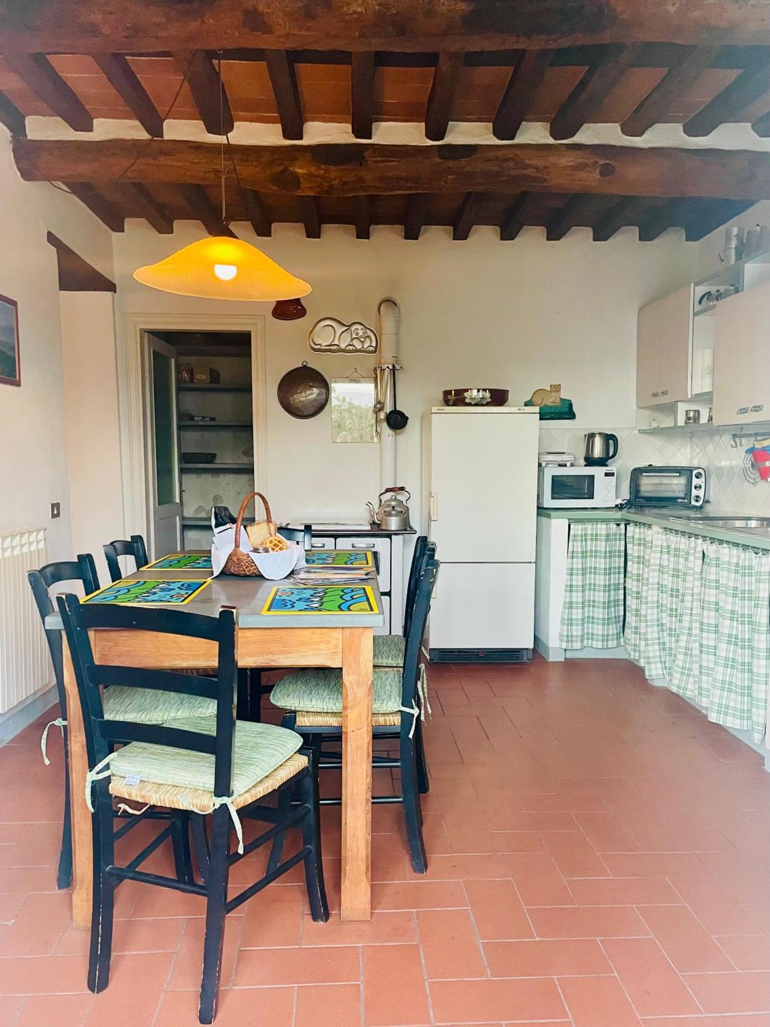 La Casa In Valli 35 Bagni di Lucca Exterior photo