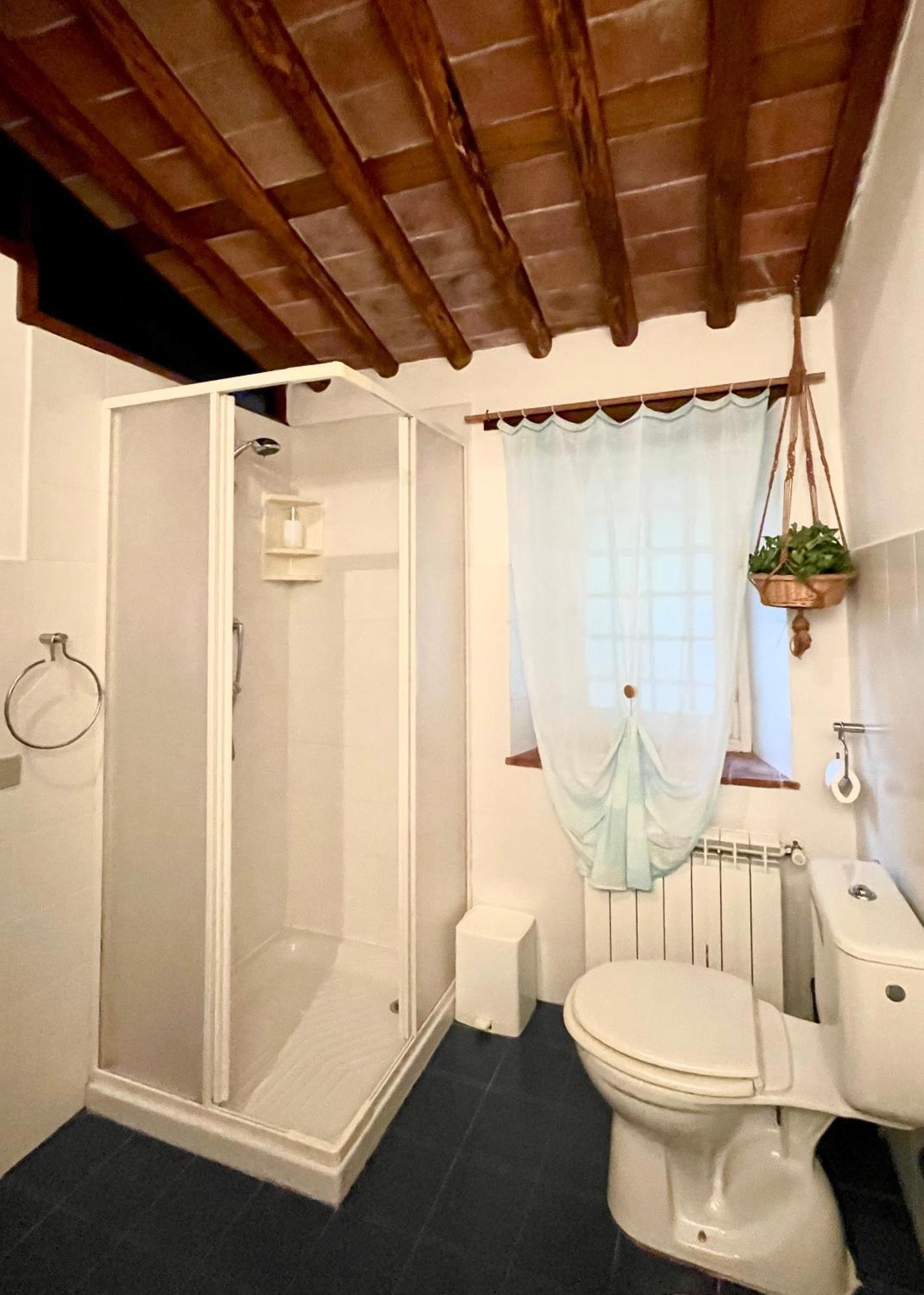 La Casa In Valli 35 Bagni di Lucca Exterior photo