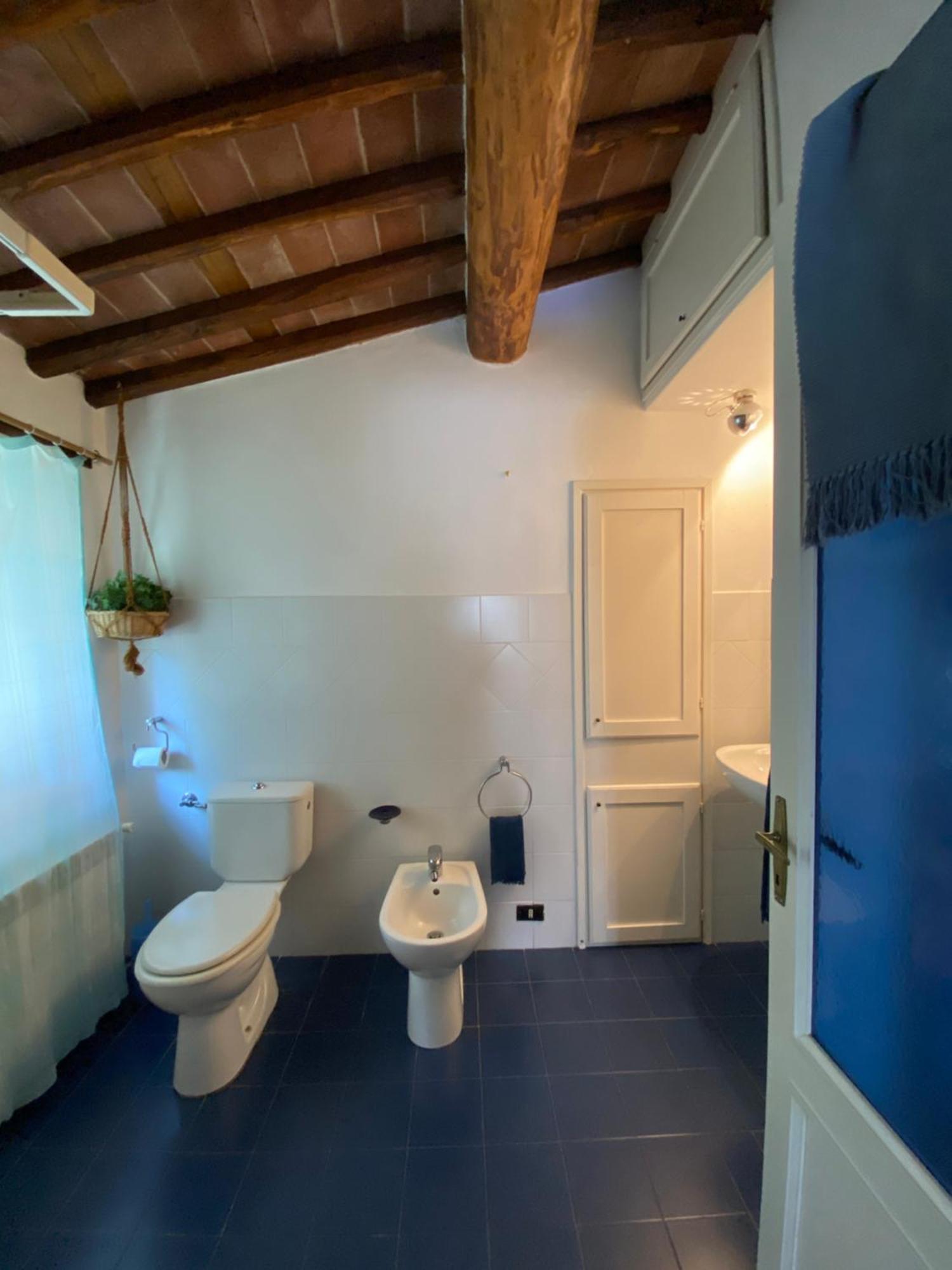 La Casa In Valli 35 Bagni di Lucca Exterior photo